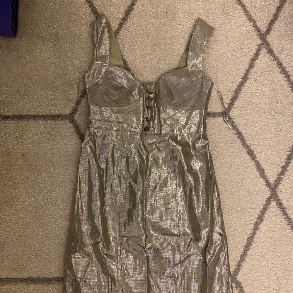 Dress - Picture 2 of 4